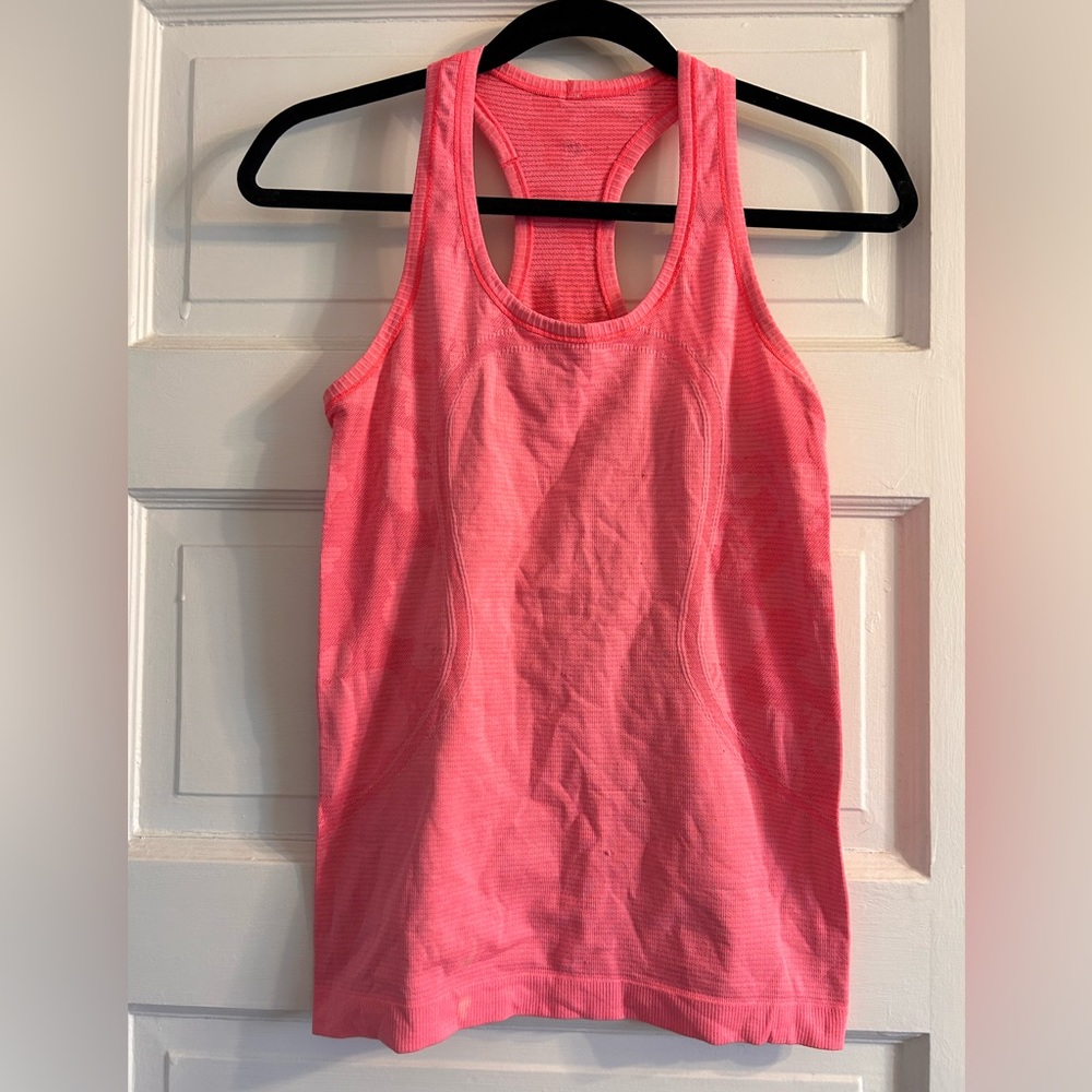 Lululemon tank